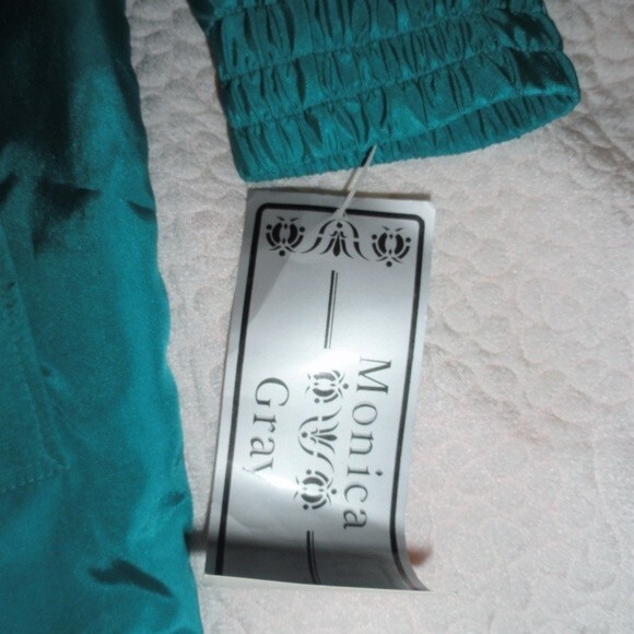 Lightweight Rain Coat / Slicker Jacket Womens Sz L NEW - Picture 2 of 5